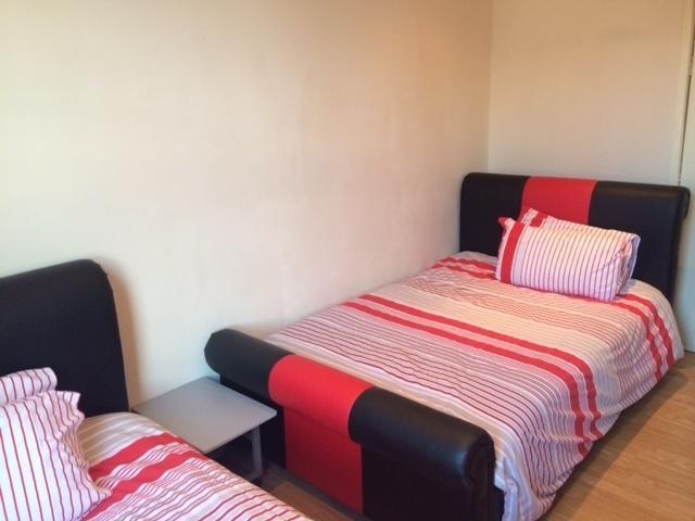 Nite Inn Bed & Breakfast Λιντς Δωμάτιο φωτογραφία